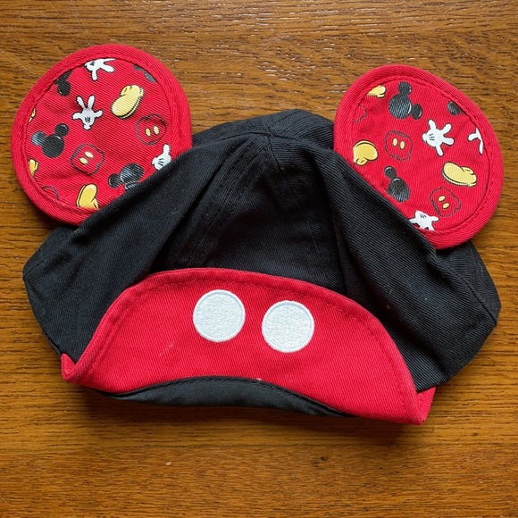 INFANT MICKEY MOUSE DISNEY HAT - Picture 2 of 7